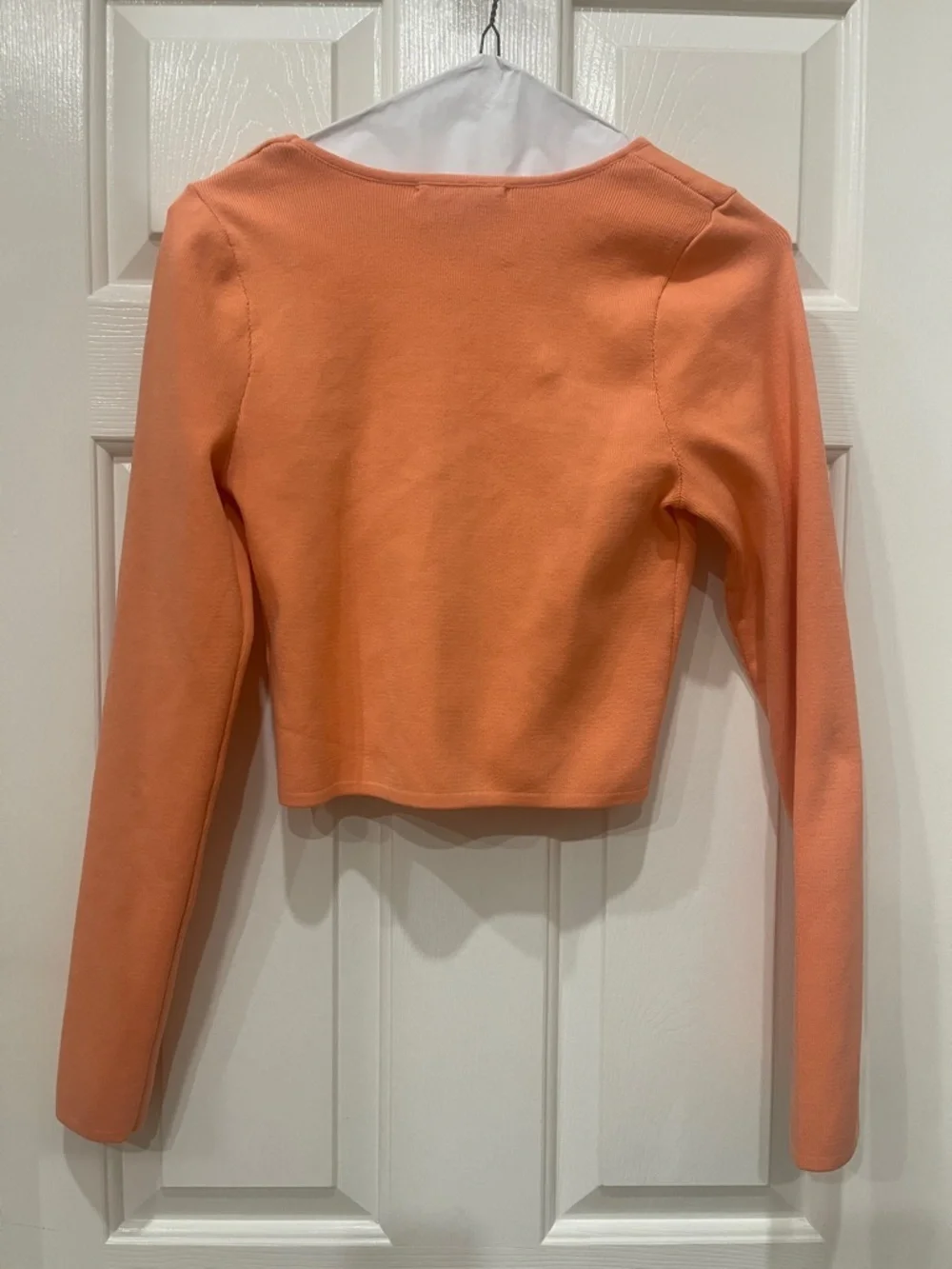 Women's Square-Neck Long-Sleeve Crop Top - Peach 🍑 S:L - Picture 2 of 2